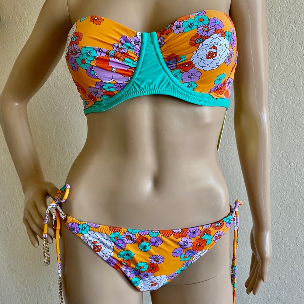 Floral beautiful 2-Pc bikini set size L
